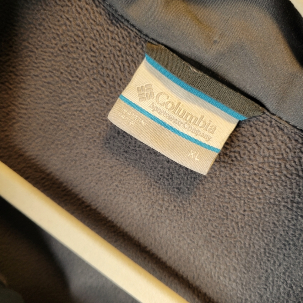 Columbia Softshell Jacket - image 5